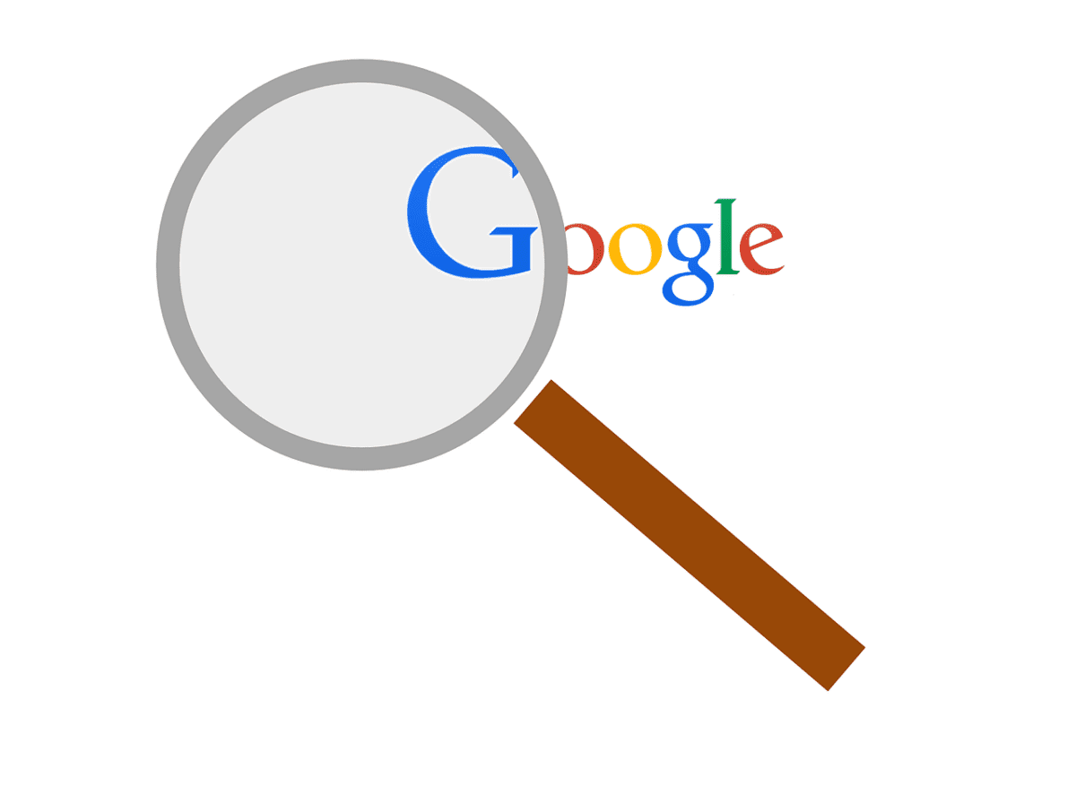 SEO Optimierung & Werbetexte: Das Foto zeigt eine Lupe und dahinter das Google Werbelogo